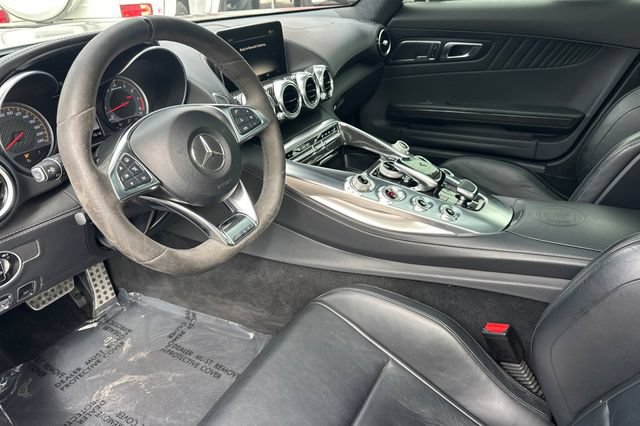 Used 2016 Mercedes-Benz AMG GT S w/ Exclusive Interior Package image 10