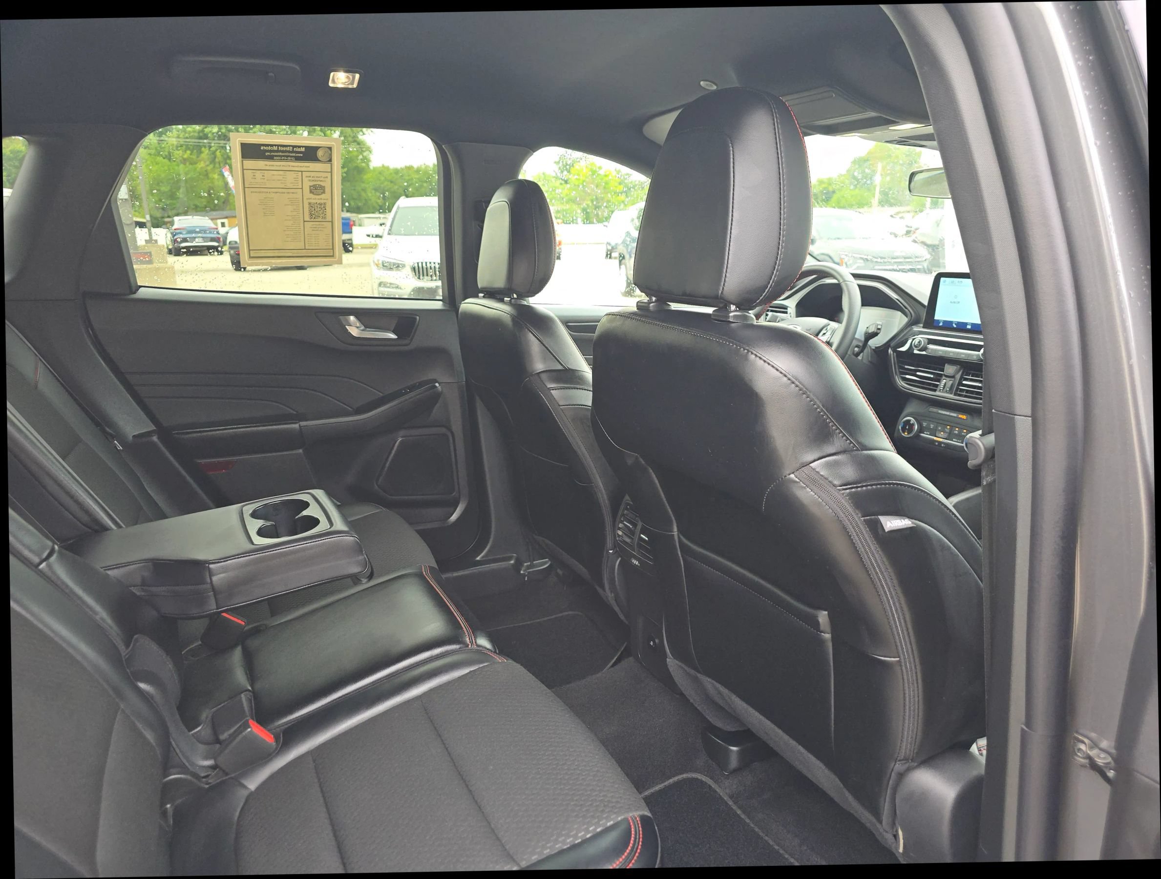 Used 2025 Ford Escape ST-Line AWD/4WD image 18
