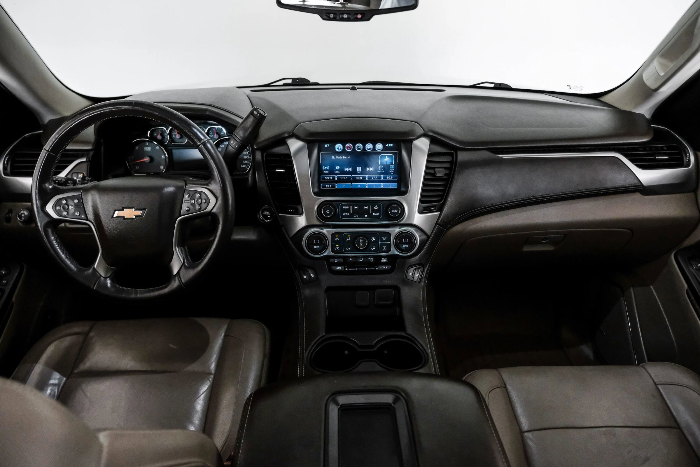 Used 2018 Chevrolet Tahoe LT w/ LT Signature Package RWD image 15
