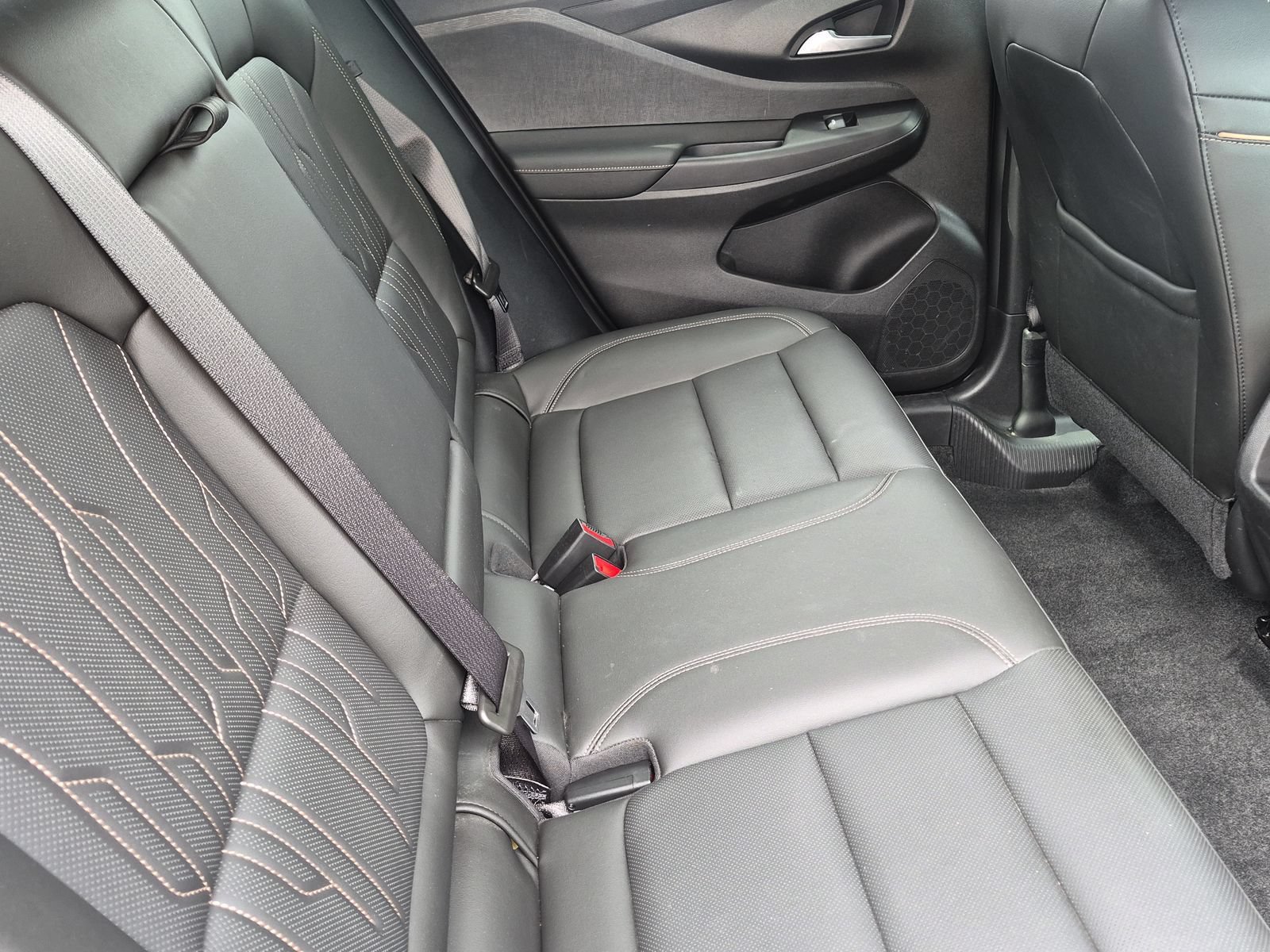 Used 2024 Buick Envista Avenir FWD image 20