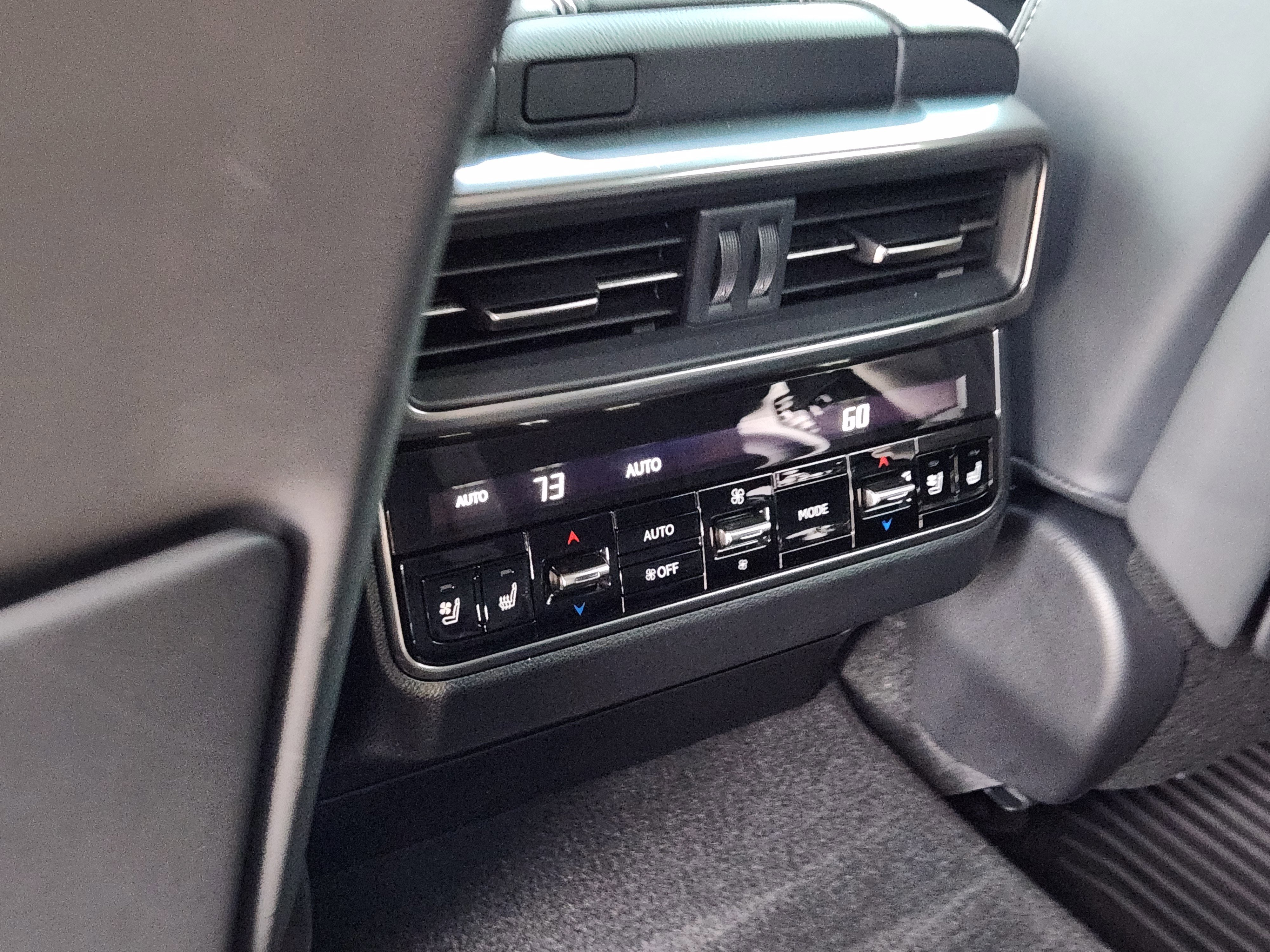 Used 2024 Lexus LX 600 F Sport AWD/4WD image 27