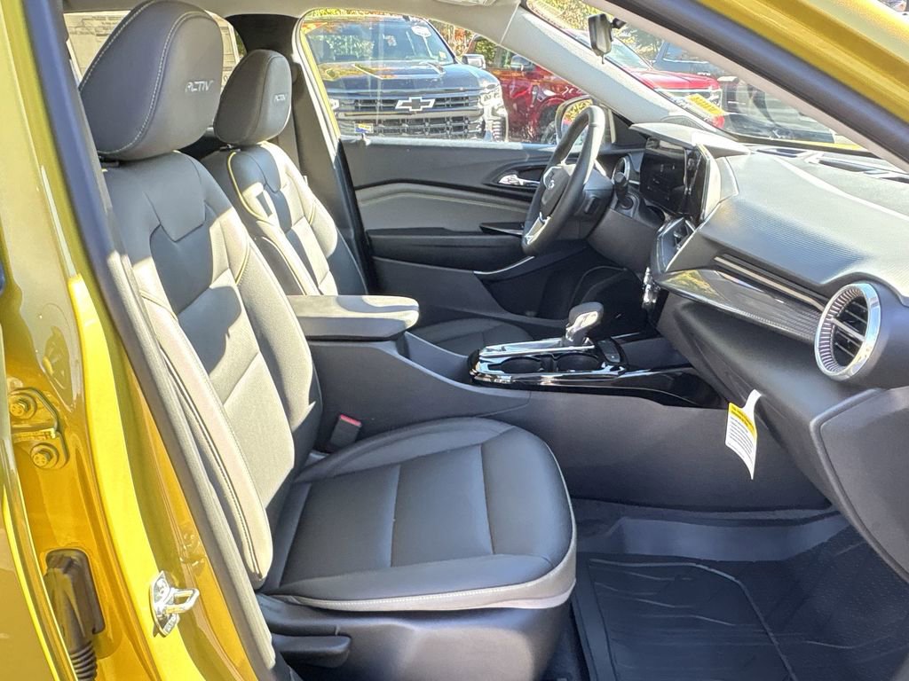 New 2025 Chevrolet Trax ACTIV w/ Driver Confidence Package image 28