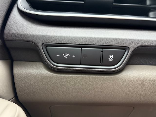 Certified 2025 Kia Carnival SX FWD image 27