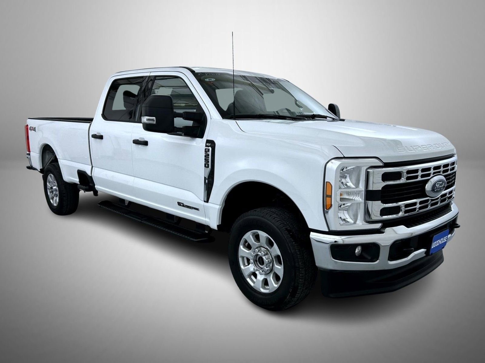 Used 2024 Ford F250 XLT image 3