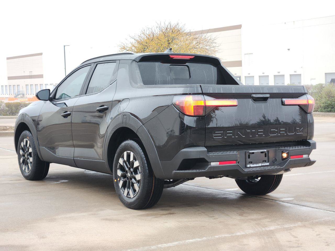 New 2026 Hyundai Santa Cruz SEL FWD image 3