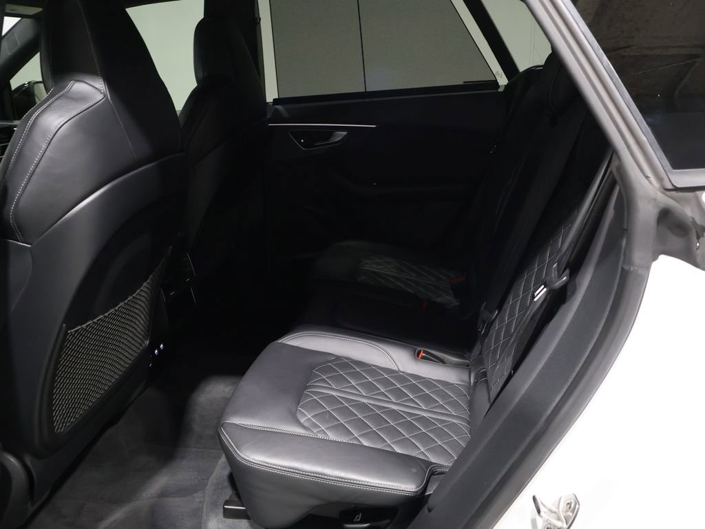 Used 2020 Audi SQ8 Prestige w/ Prestige Package image 18