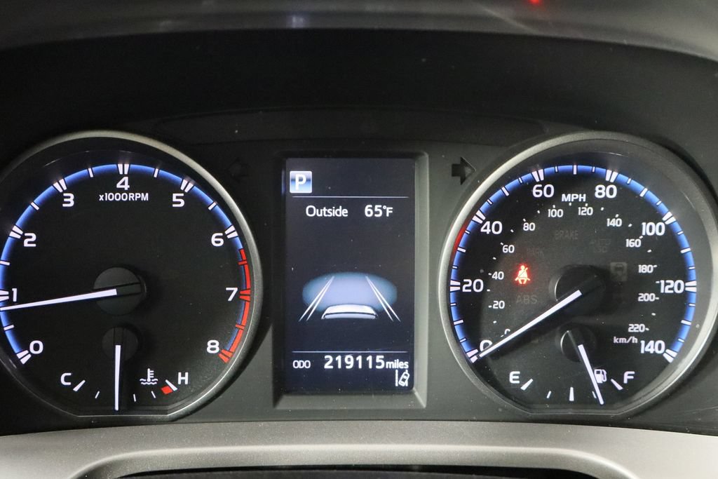 Used 2017 Toyota RAV4 LE FWD image 11