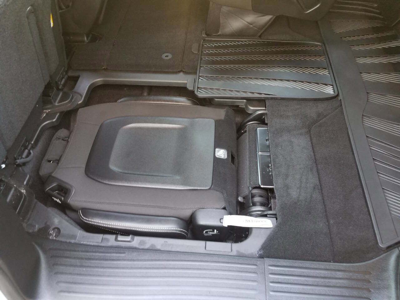 Certified 2023 Chrysler Pacifica Touring image 21