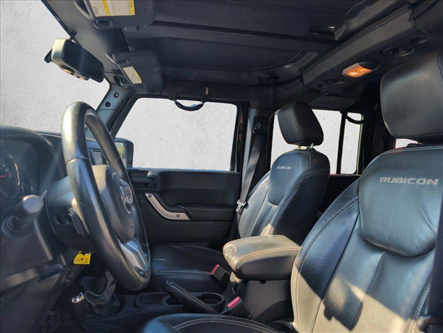 Used 2015 Jeep Wrangler Unlimited Rubicon AWD/4WD image 15