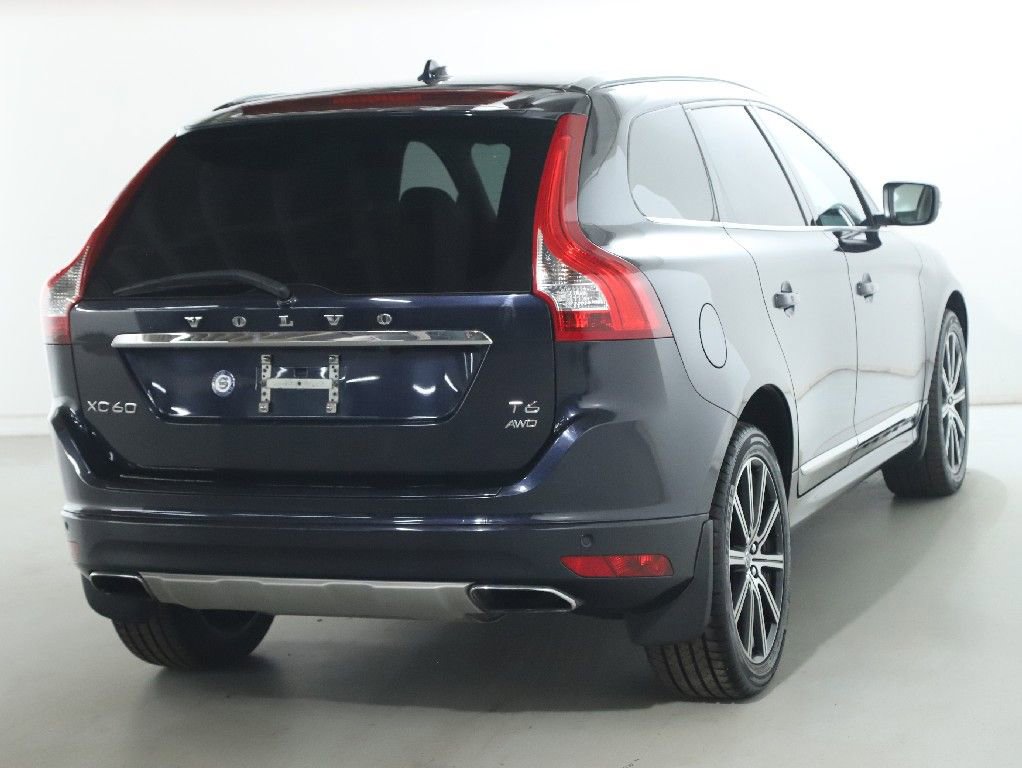 Used 2017 Volvo XC60 T6 Inscription w/ Climate Package image 47