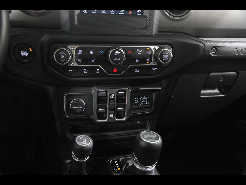 Used 2022 Jeep Wrangler Unlimited Sport AWD/4WD image 15