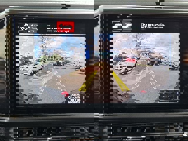 Used 2025 Jeep Wrangler Unlimited Rubicon w/ Safety Group image 28