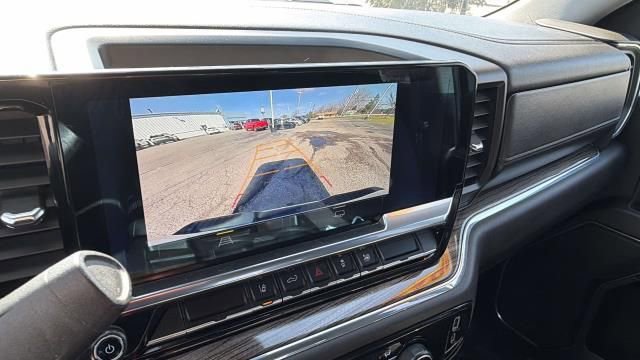 Used 2024 Chevrolet Silverado 2500 LT image 21