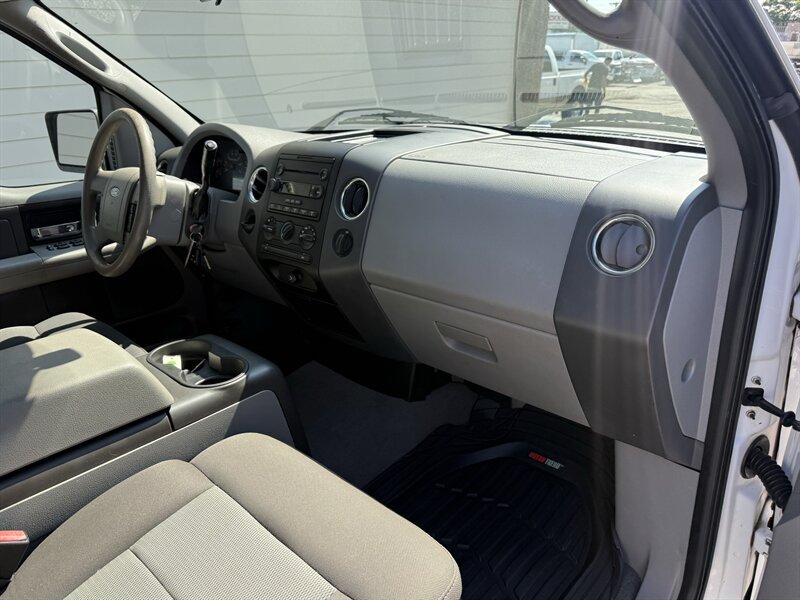 Used 2005 Ford F150 XLT RWD image 8