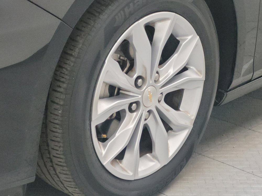 Used 2023 Chevrolet Malibu LT image 31