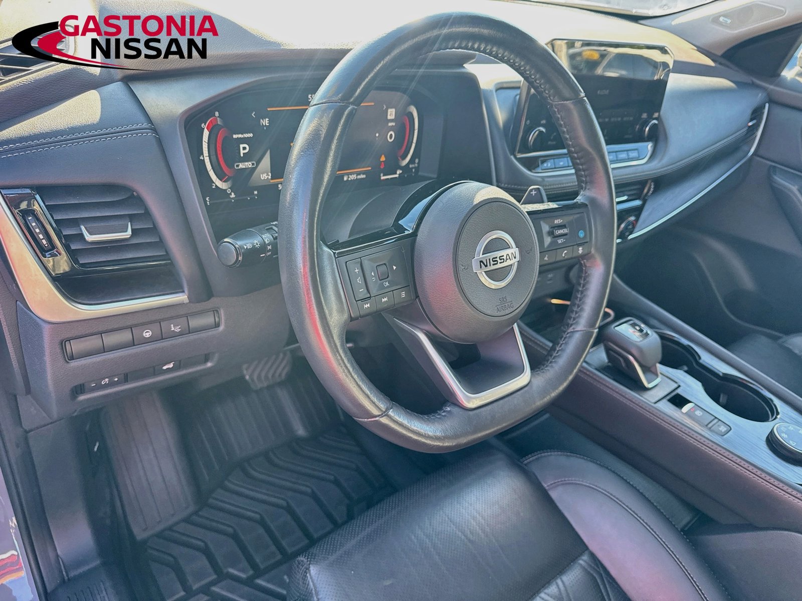 Used 2021 Nissan Rogue Platinum AWD/4WD image 11
