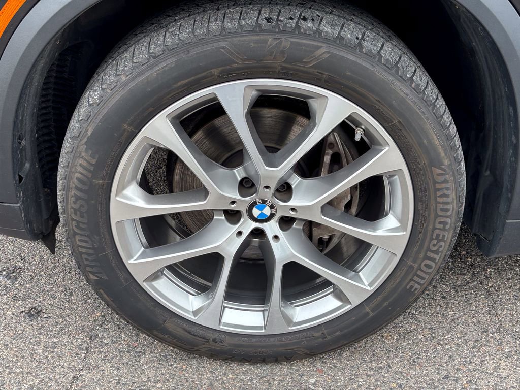 Certified 2024 BMW X5 xDrive40i w/ Premium Package AWD/4WD image 13