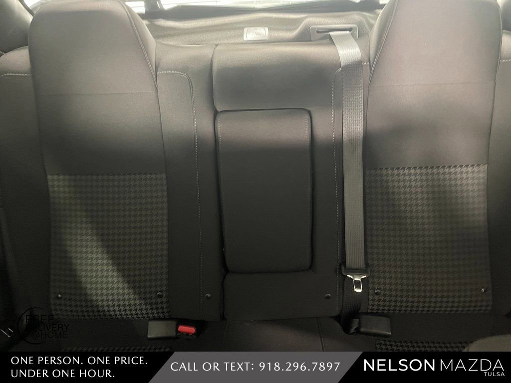 Used 2023 Dodge Challenger R/T w/ Blacktop Package image 33