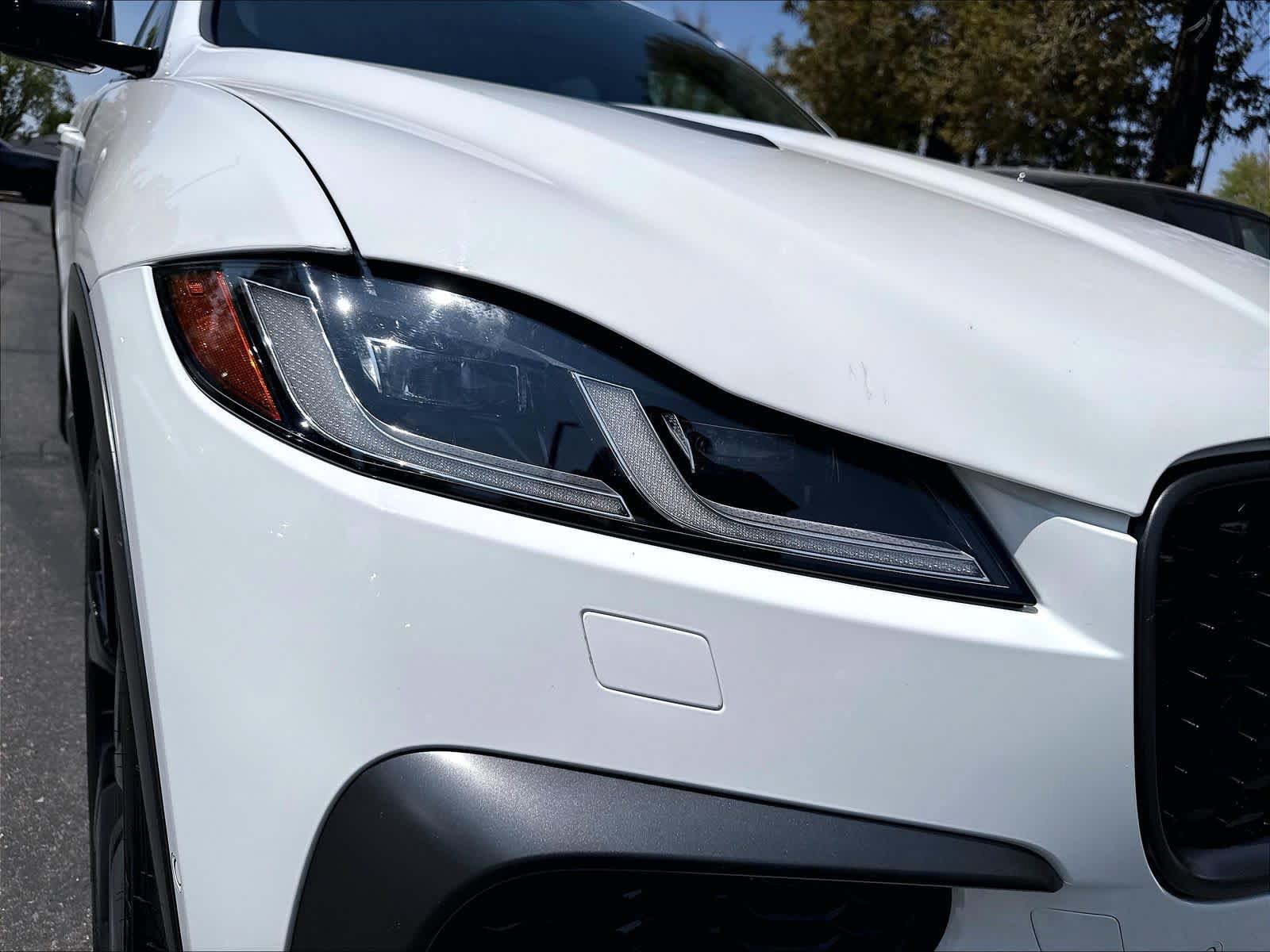 Used 2021 Jaguar F-PACE SVR AWD/4WD image 31
