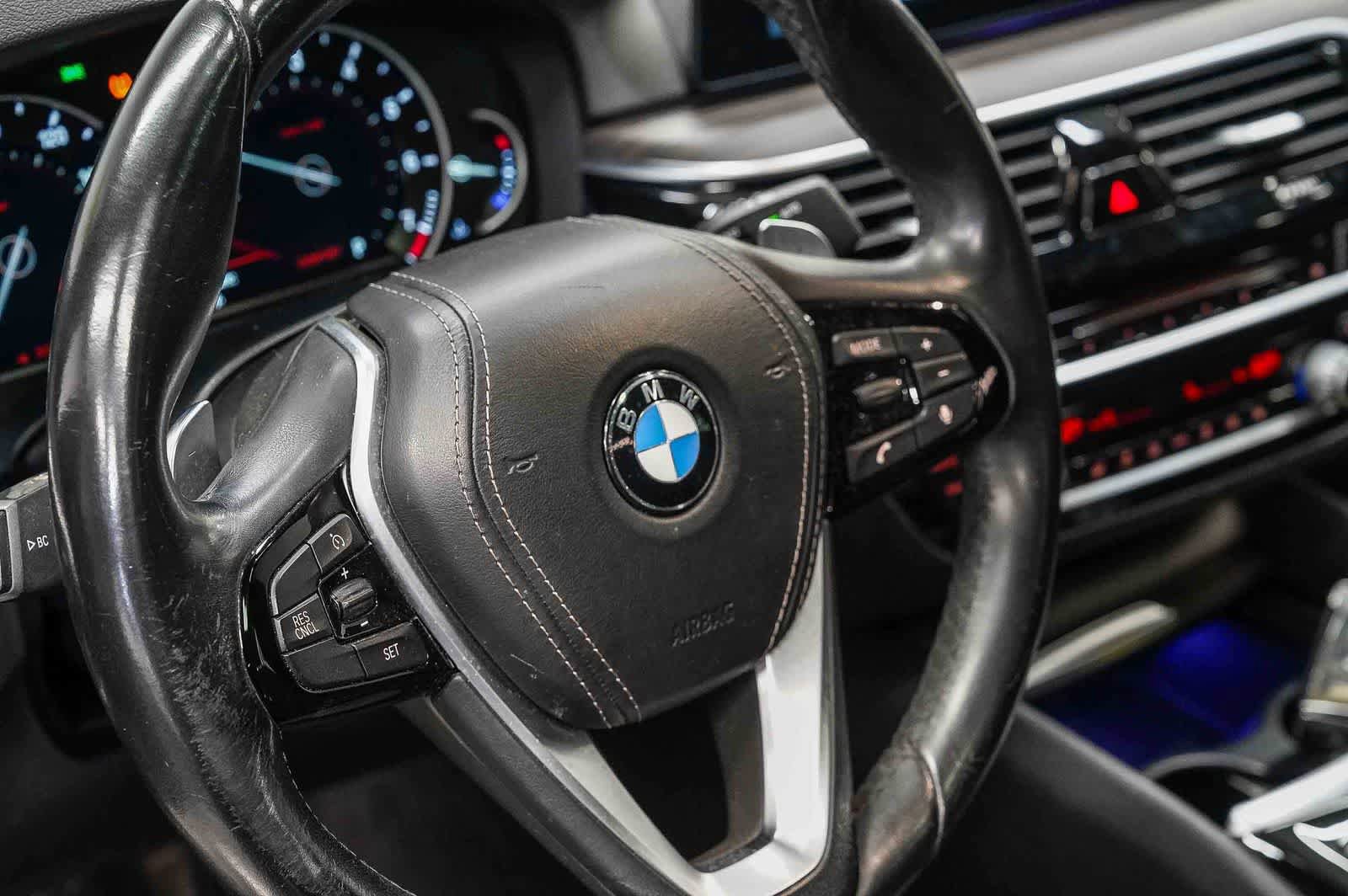 Used 2018 BMW 530i RWD image 21