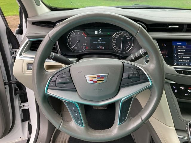Used 2022 Cadillac XT5 Premium Luxury AWD/4WD image 18