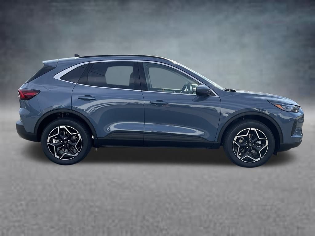 New 2026 Ford Escape Platinum w/ Premium Technology Package image 4