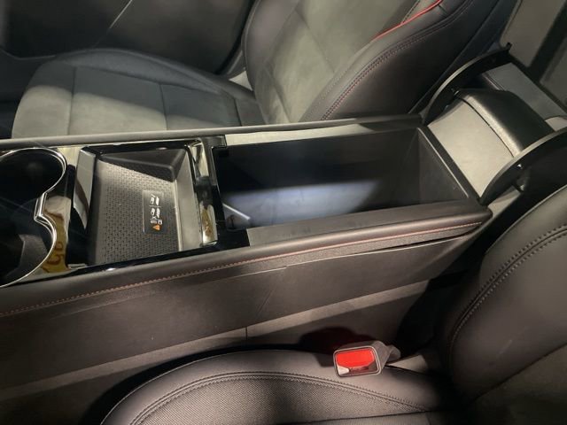 Used 2025 Chevrolet Blazer EV RS image 24