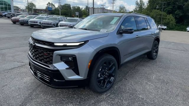 New 2026 Chevrolet Traverse RS w/ LPO, Floor Liner Package AWD/4WD image 6