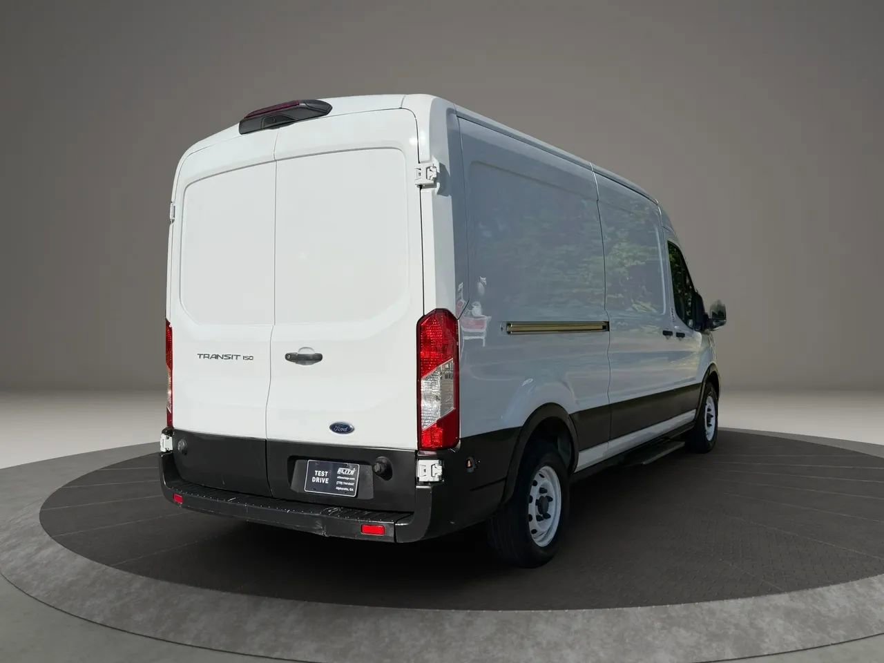 Used 2019 Ford Transit 150 148 Medium Roof RWD image 4