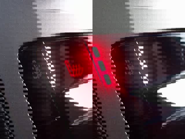 Certified 2022 Ford Explorer XLT image 29