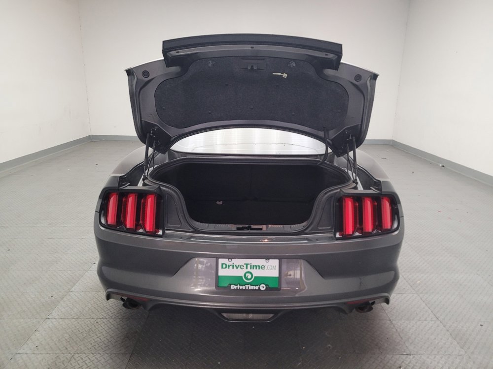 Used 2016 Ford Mustang Coupe image 29