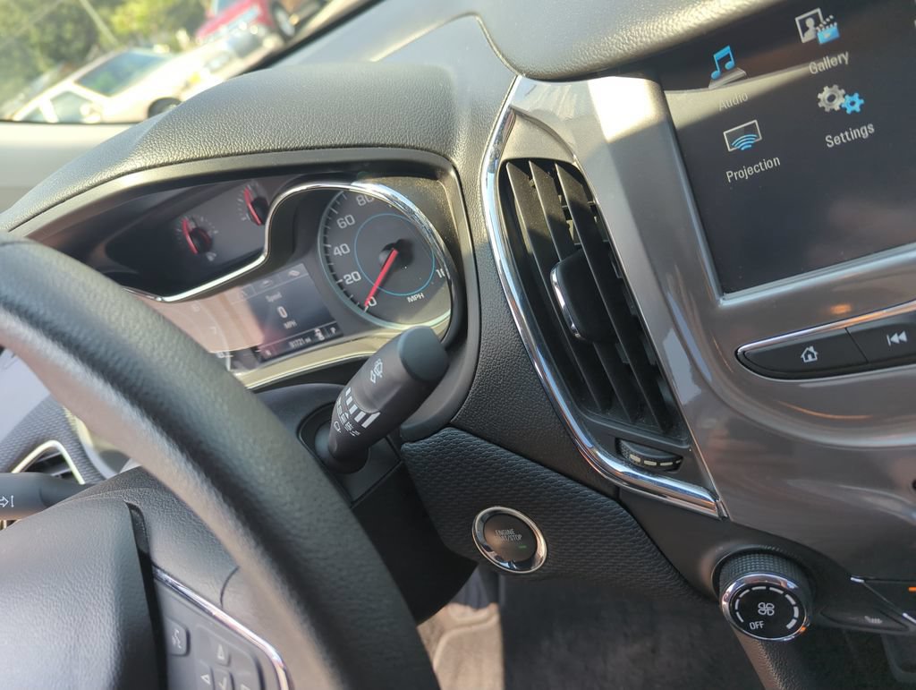 Used 2017 Chevrolet Cruze LT w/ Convenience Package FWD image 24