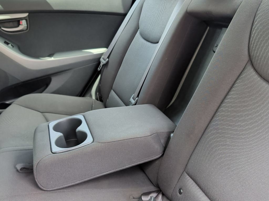 Used 2016 Hyundai Elantra Sport FWD image 33