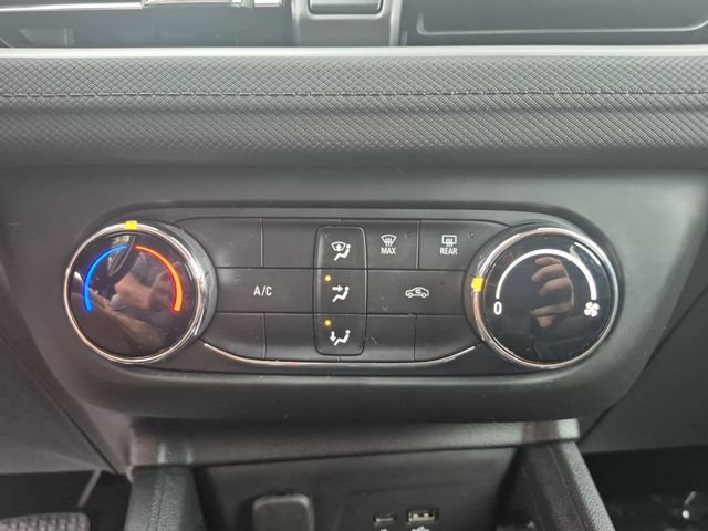 Certified 2025 Chevrolet TrailBlazer LS w/ LPO, Blackout Package AWD/4WD image 22