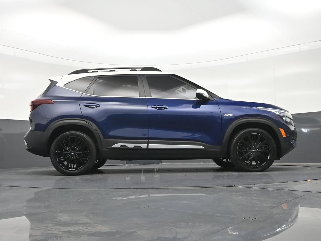 Used 2023 Kia Seltos Nightfall Edition AWD/4WD image 28