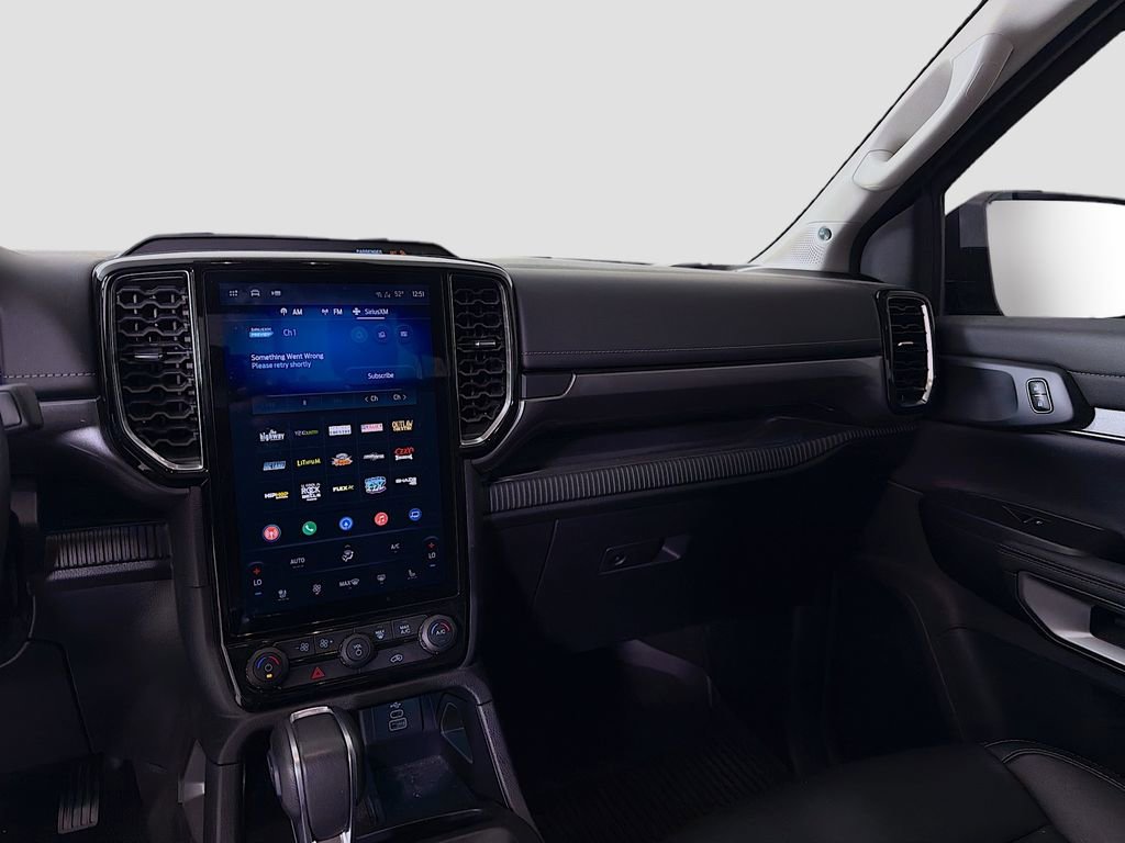 Used 2025 Ford Ranger Lariat w/ FX4 Off-Road Package image 25