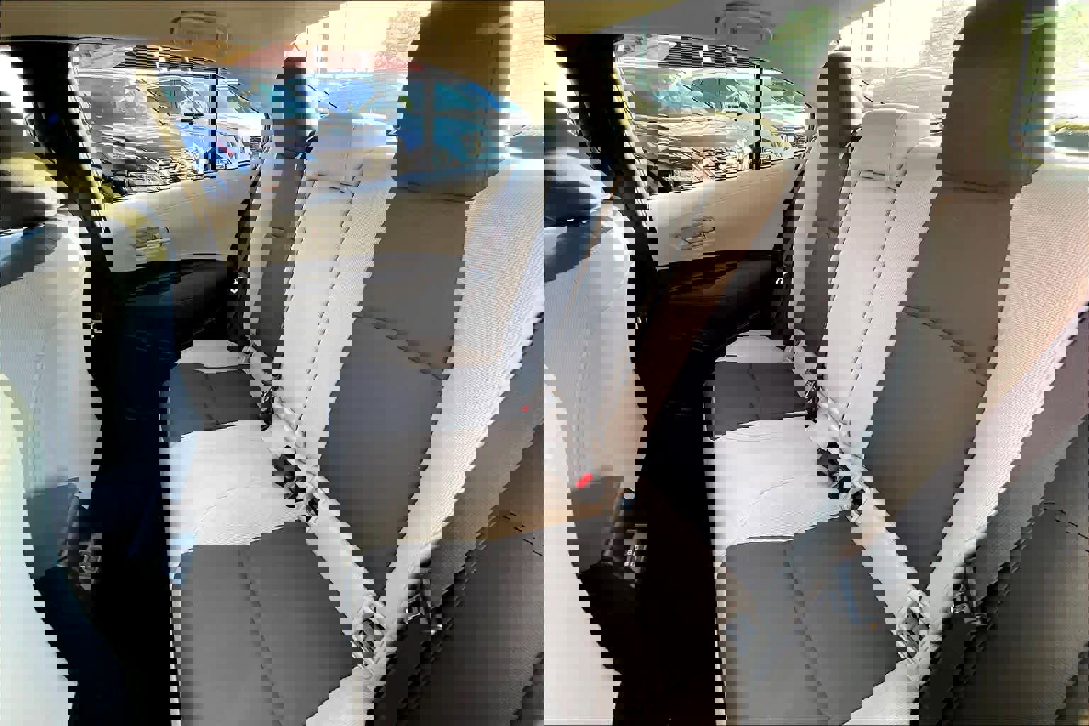 Used 2024 Toyota Corolla LE image 20