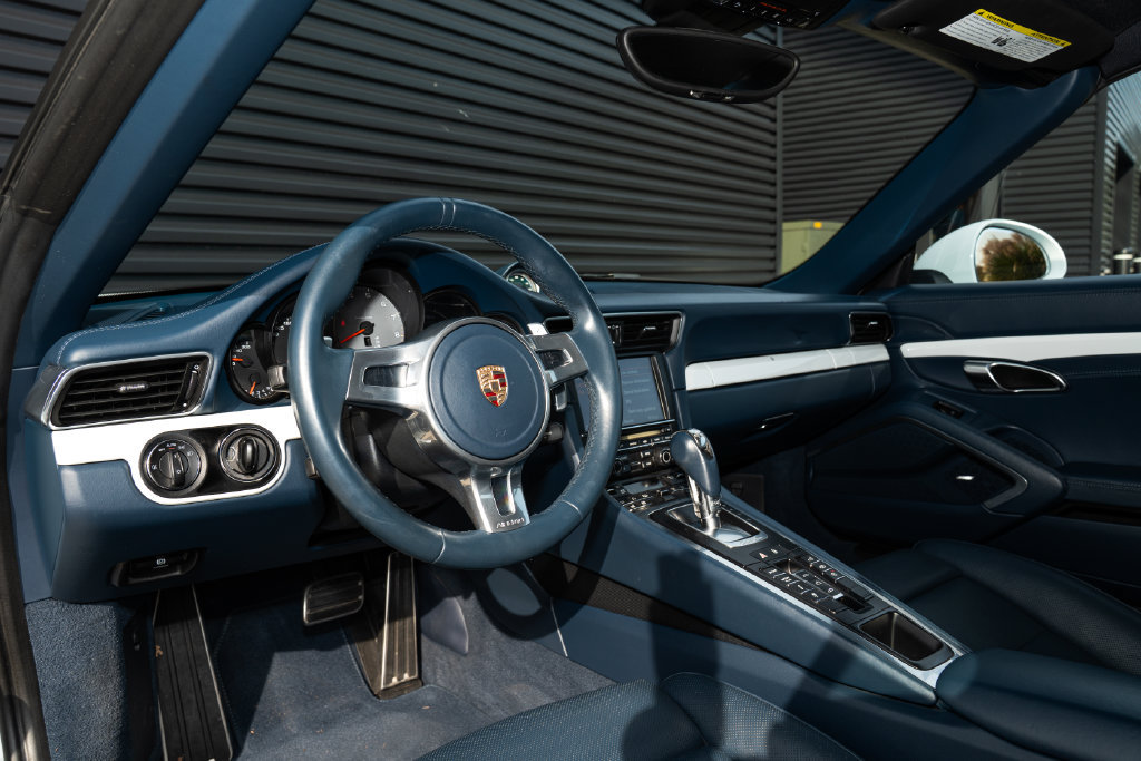 Used 2013 Porsche 911 Carrera S RWD image 4