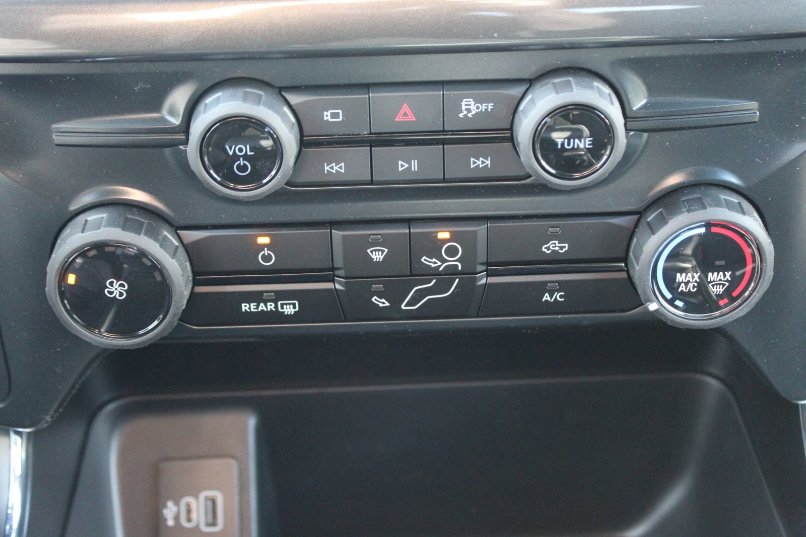 New 2026 Ford F150 STX w/ F-150 LOBO Package image 37