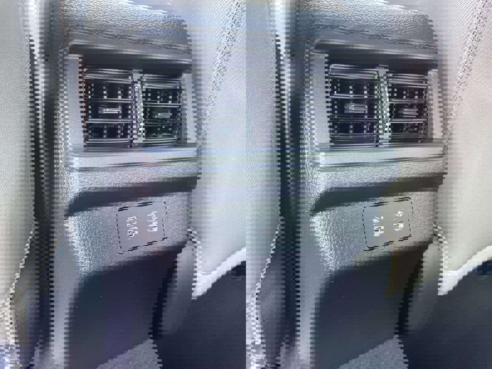 New 2025 Honda Accord SE image 31