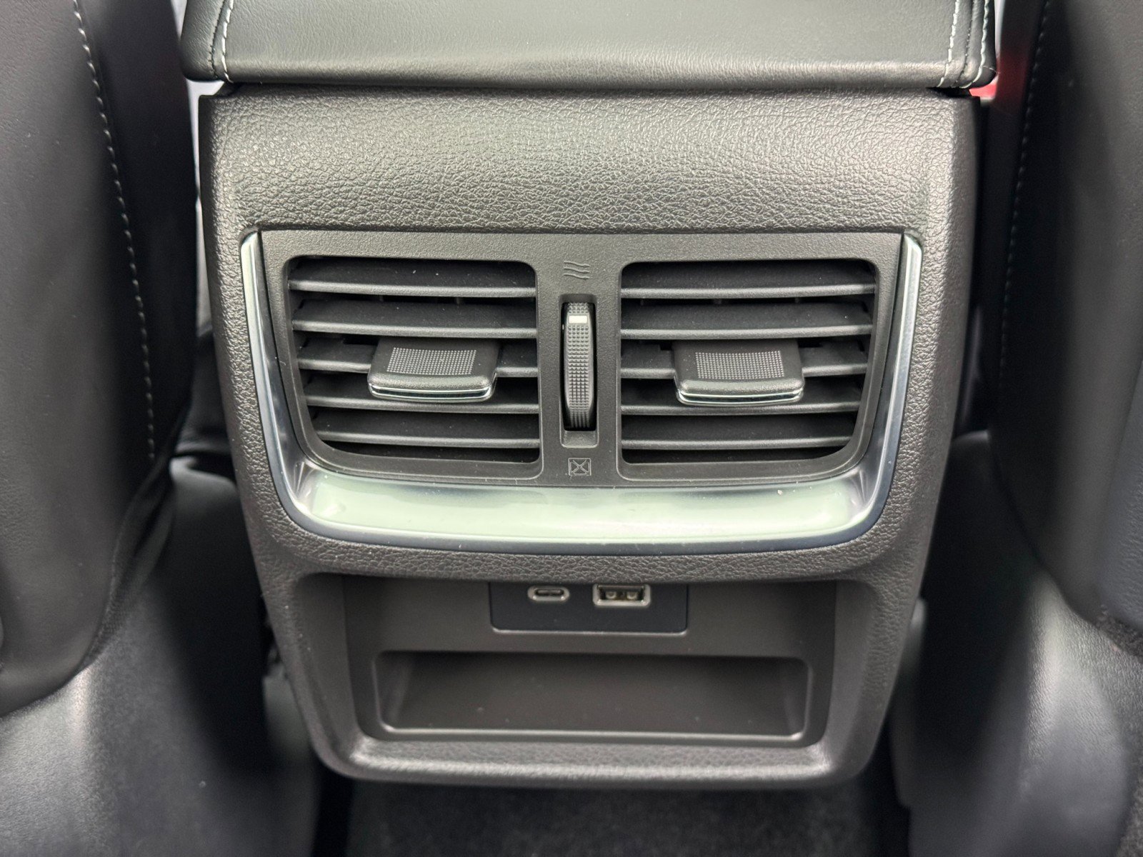 Used 2024 INFINITI QX50 Luxe image 36