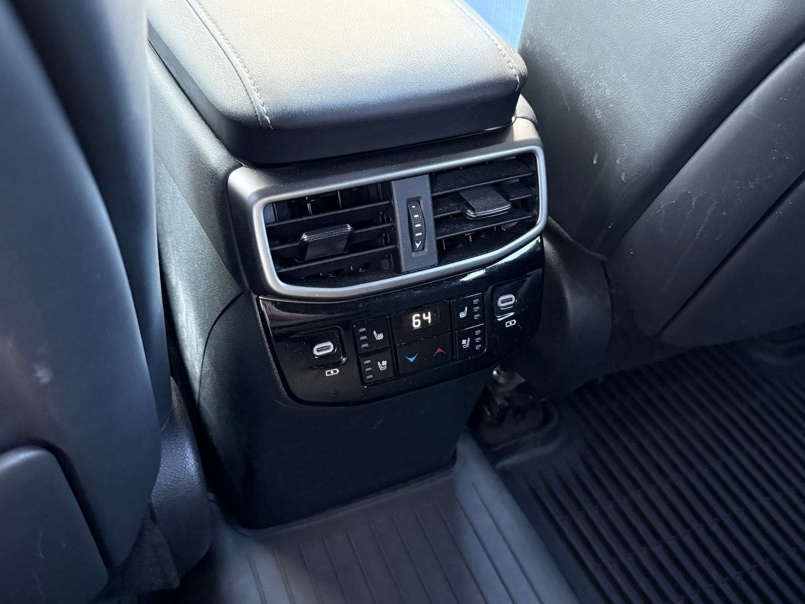 Used 2023 Lexus RX 350 w/ Accessory Package (Z1) AWD/4WD image 24