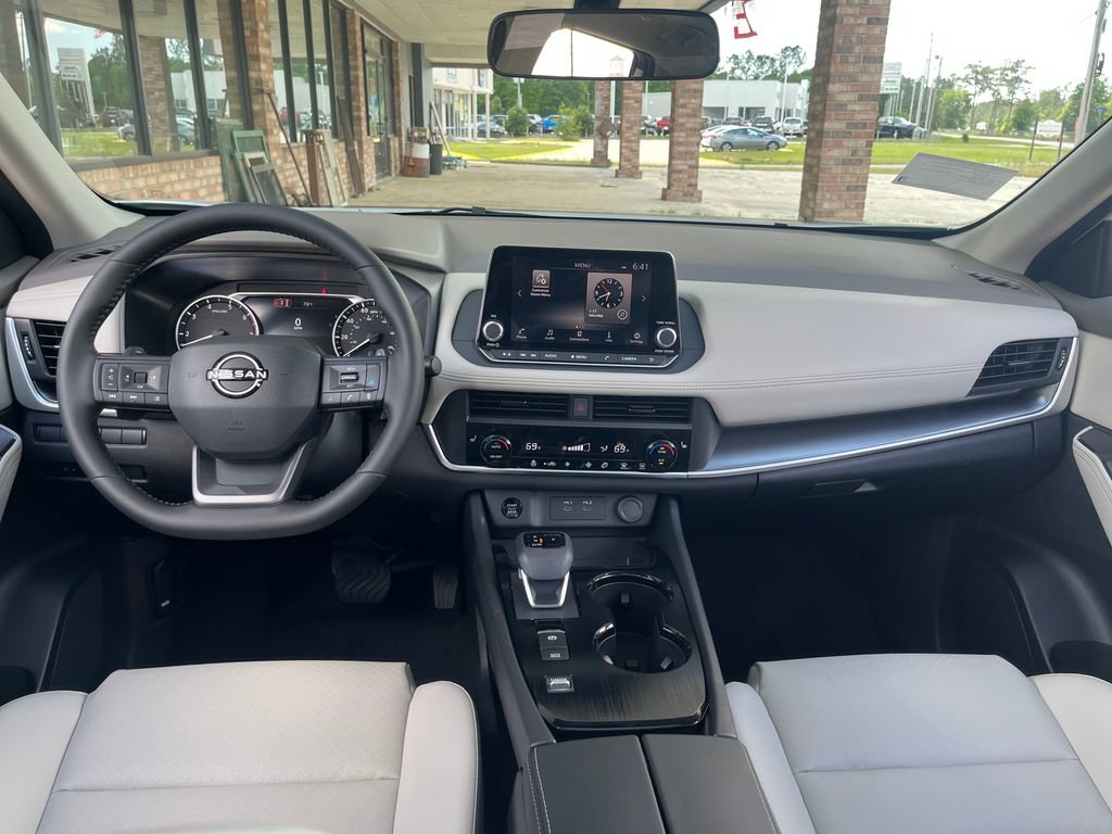 New 2026 Nissan Rogue Dark Armor image 12