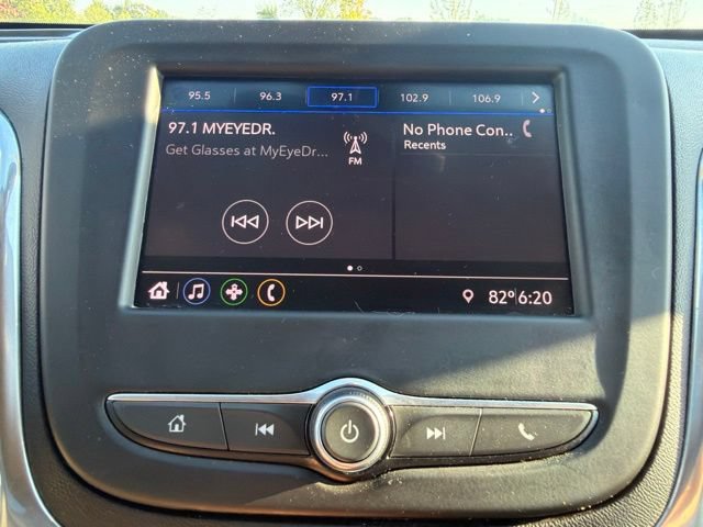 Used 2020 Chevrolet Equinox LS FWD image 27