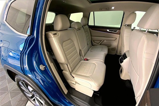 Used 2025 Volkswagen Atlas SEL image 27