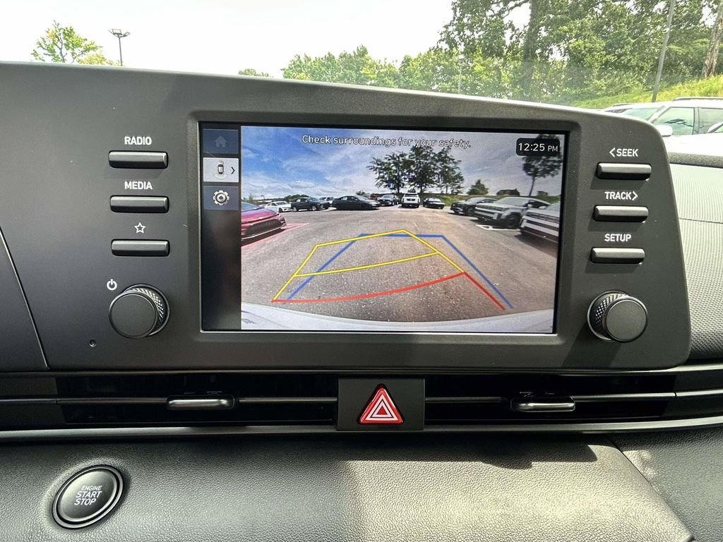 New 2026 Hyundai Elantra SEL Sport FWD image 11
