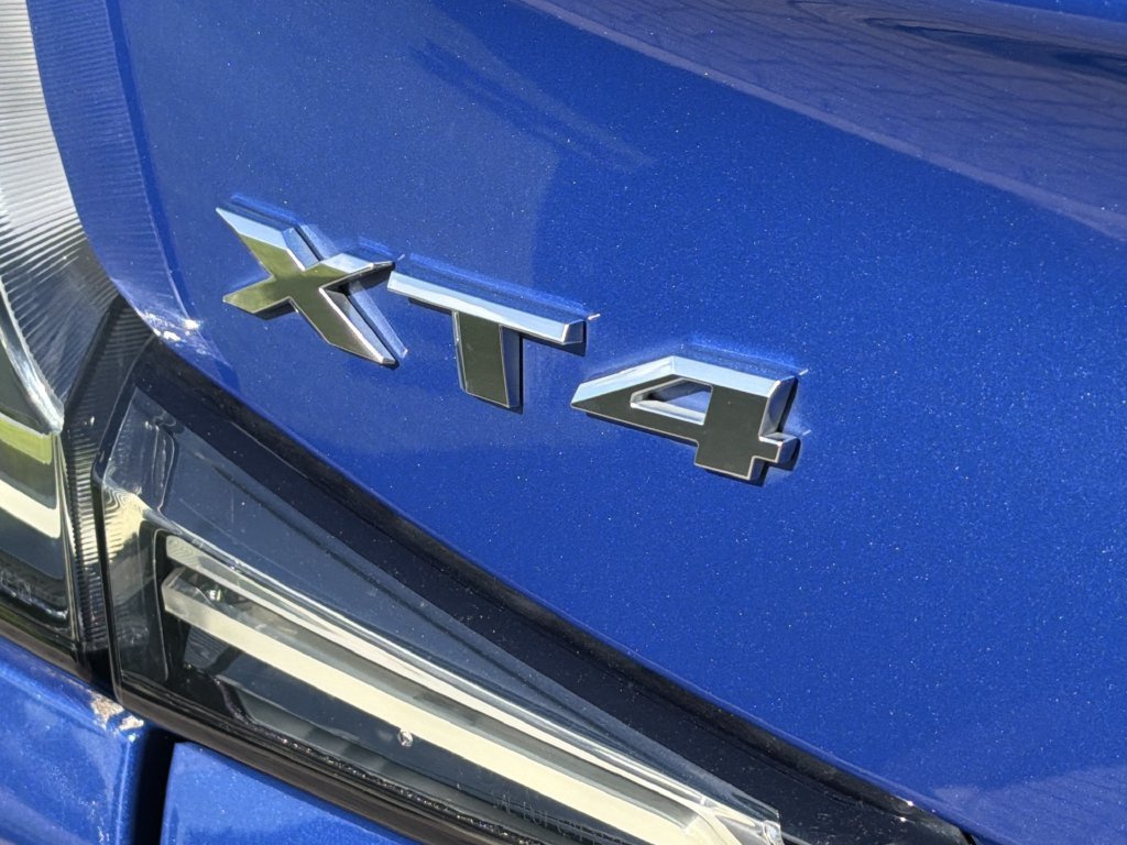 Certified 2021 Cadillac XT4 Sport FWD image 11