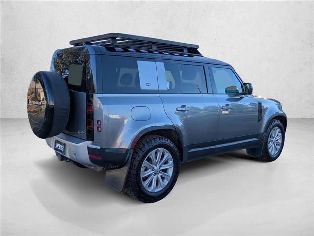 Used 2021 Land Rover Defender 110 SE image 5