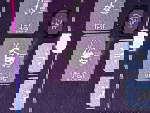 New 2025 Jeep Grand Cherokee Altitude image 32