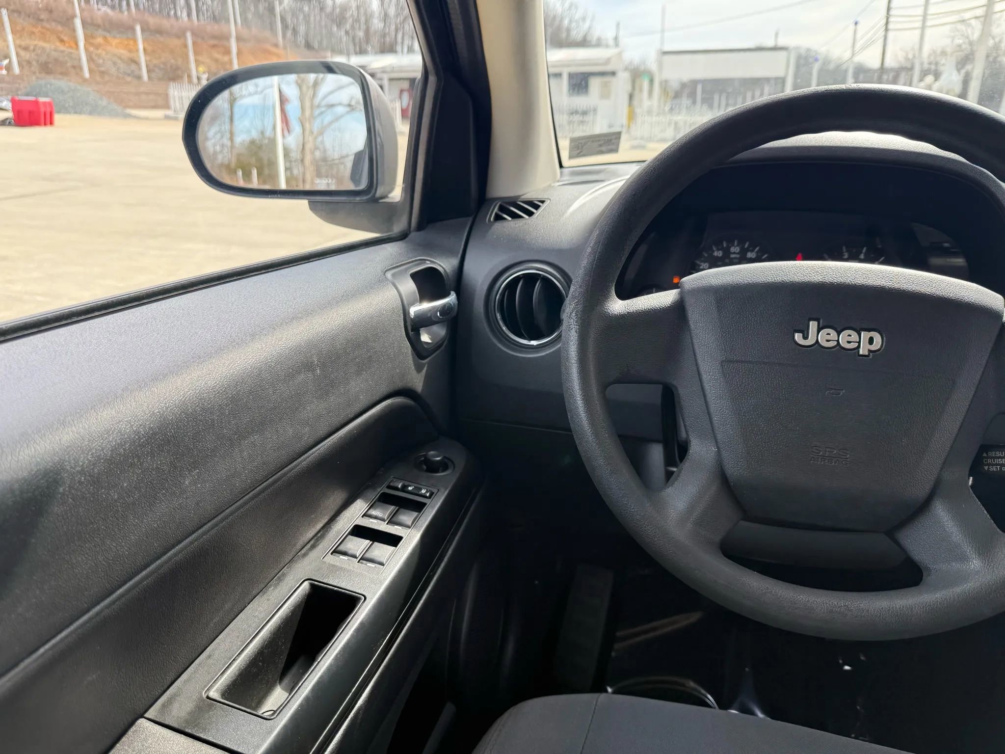 Used 2009 Jeep Compass Sport image 25